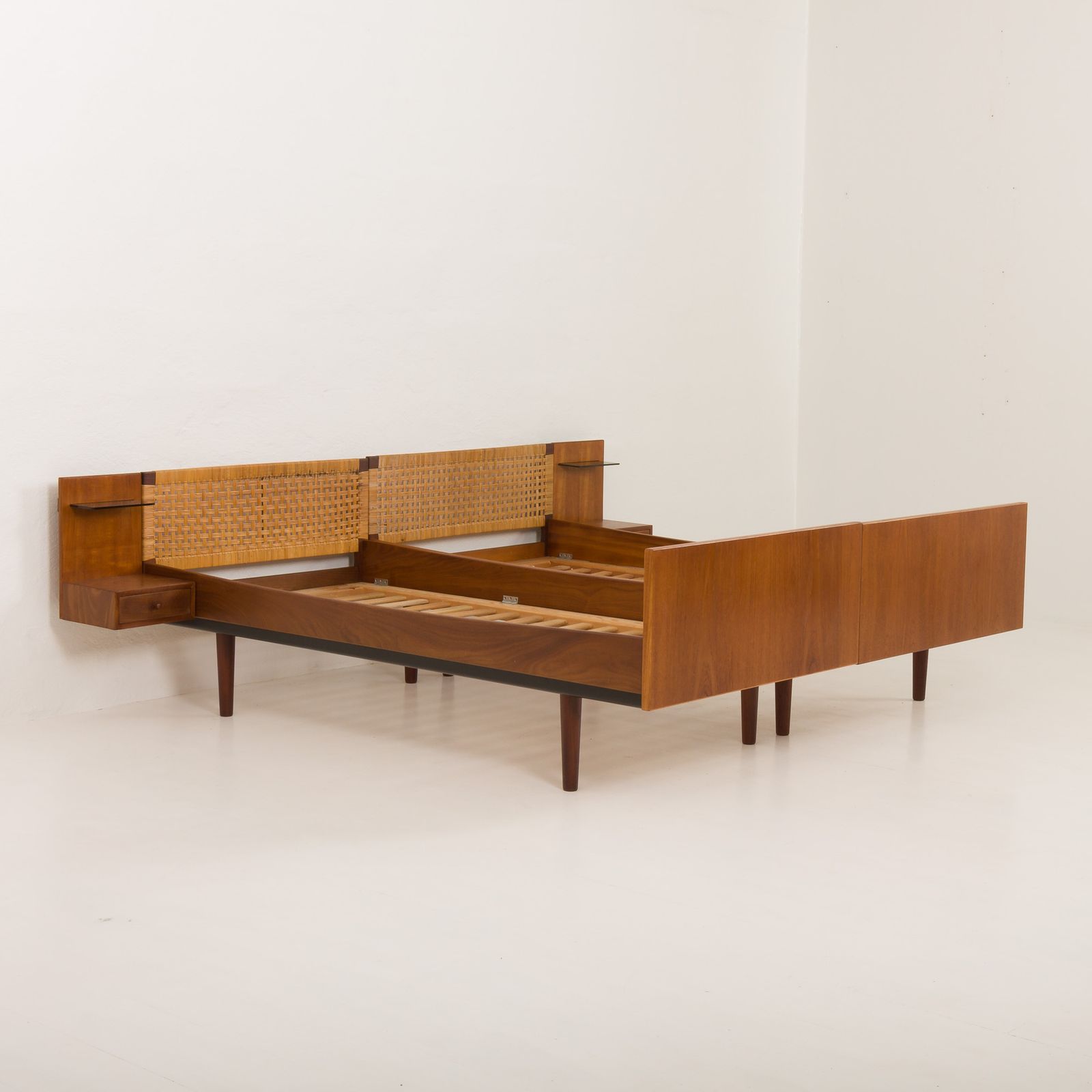 Hans J. Wegner Double Bed In Teak And Cane For Getama, 1960s photo furniture