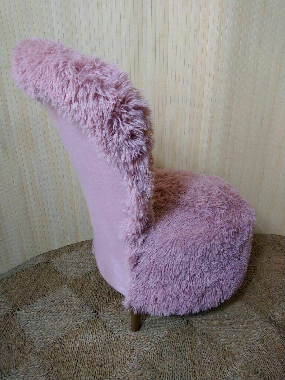 Fab Vintage Retro Mid Century Petite Pink Furry Cocktail Bedroom Tub Chair photo 175.0