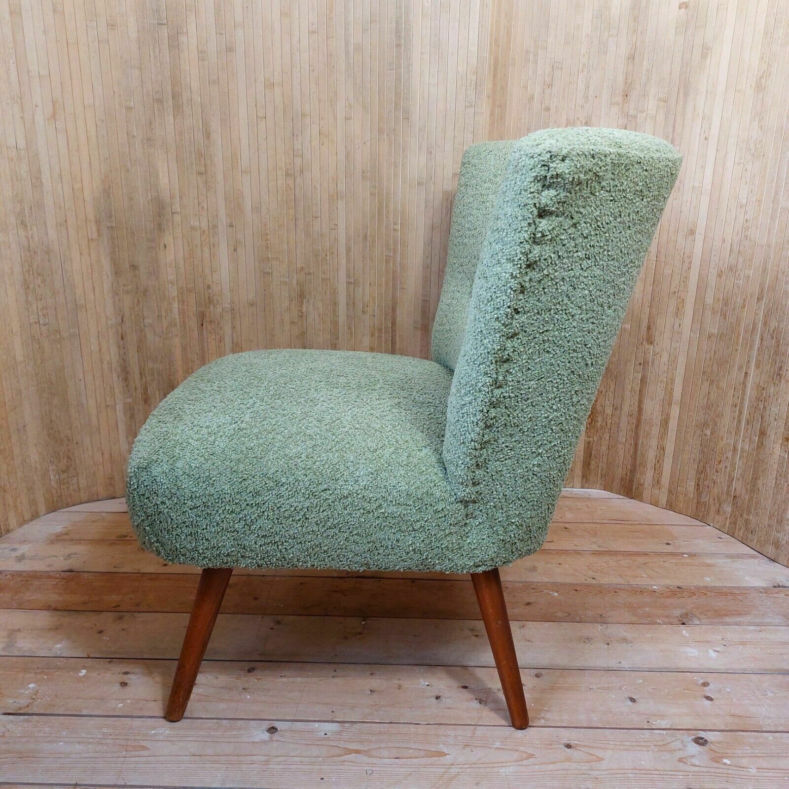 Fab Vintage Mid Century German Bartholomew Cocktail Chair Lime Green Boucle photo buy