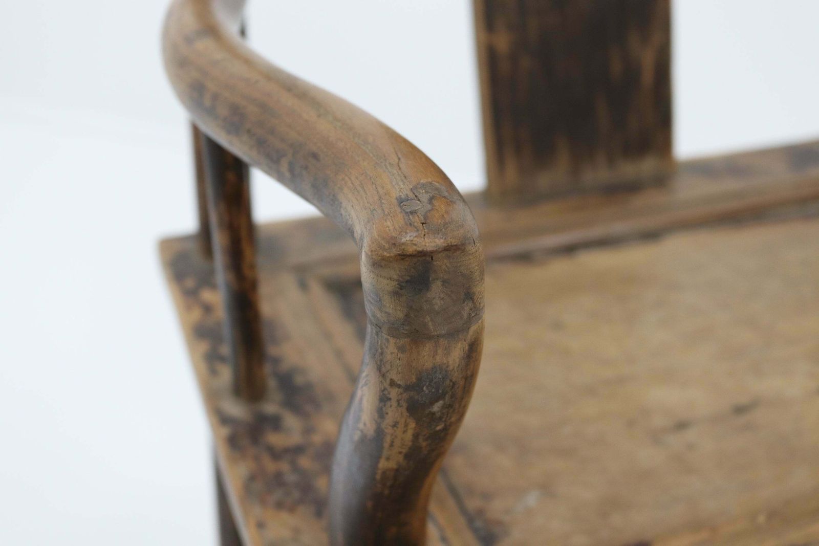 Mid 19th Century Single Shanxi Elm Armchair photo vinterior