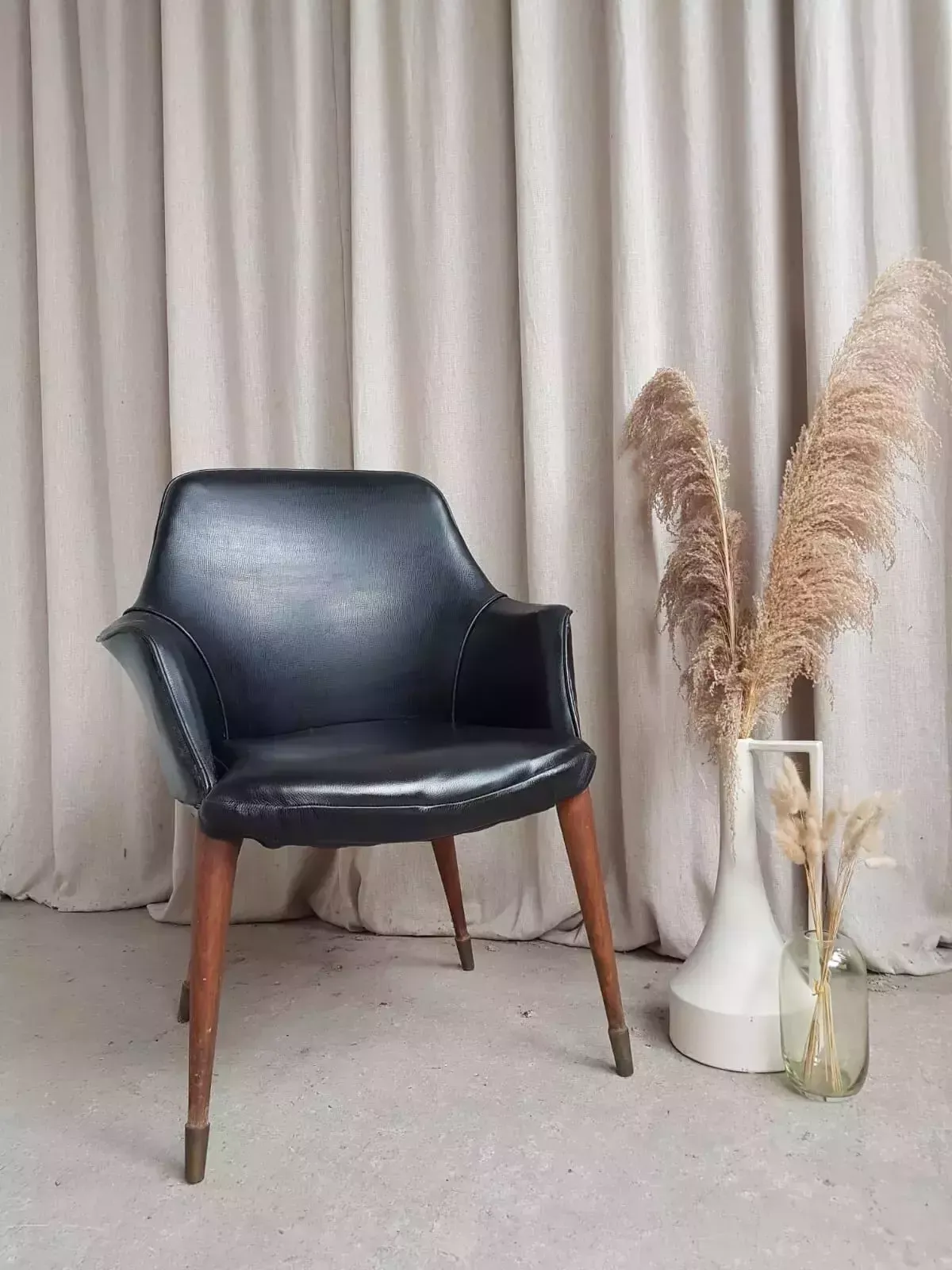 Vtg Mid Century Vinyl Leather Cocktail Chair Retro Danish Italian Design R536 photo for sale