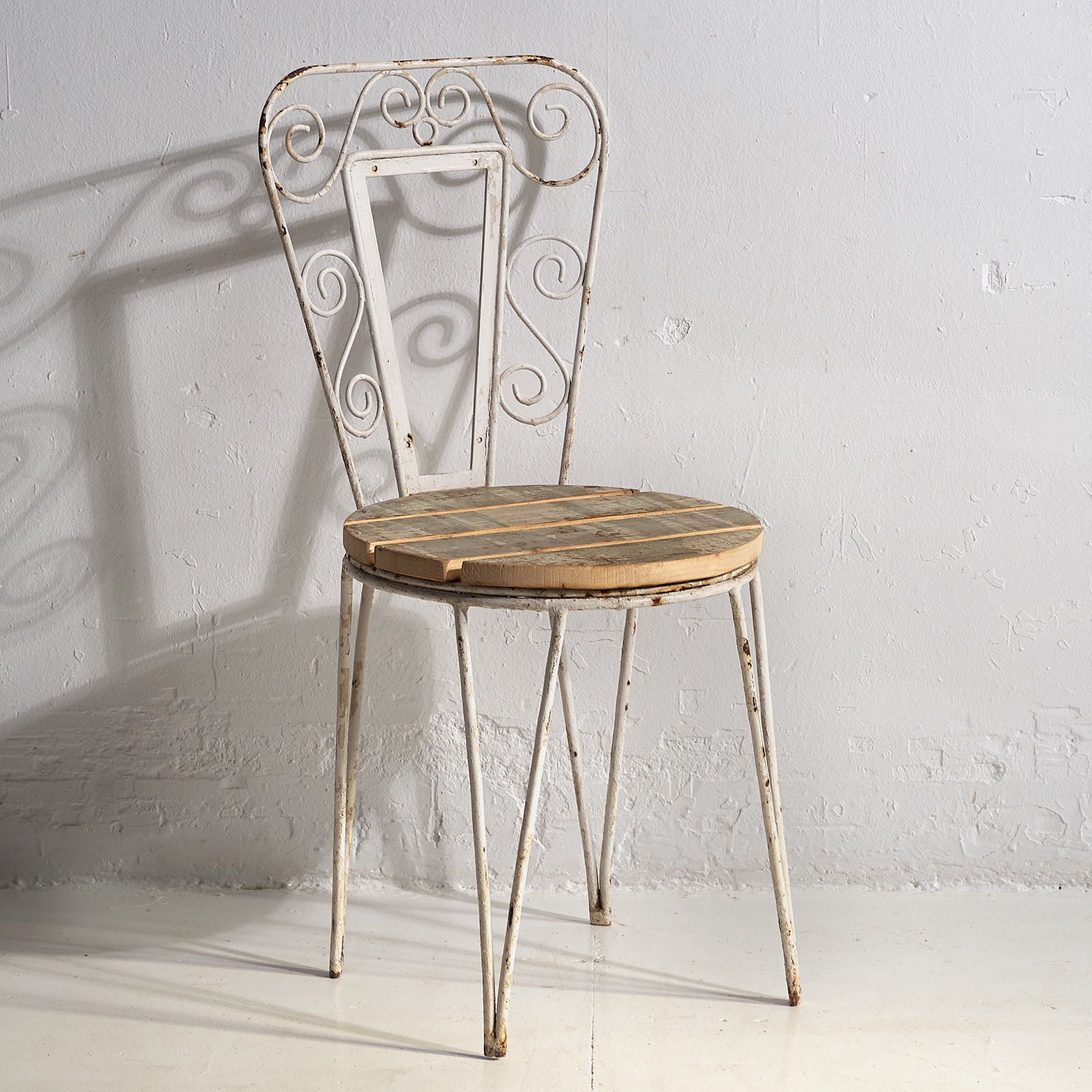 photo buy Antique Outdoor Chairs In White (C.1920). Set Of 4 Pieces