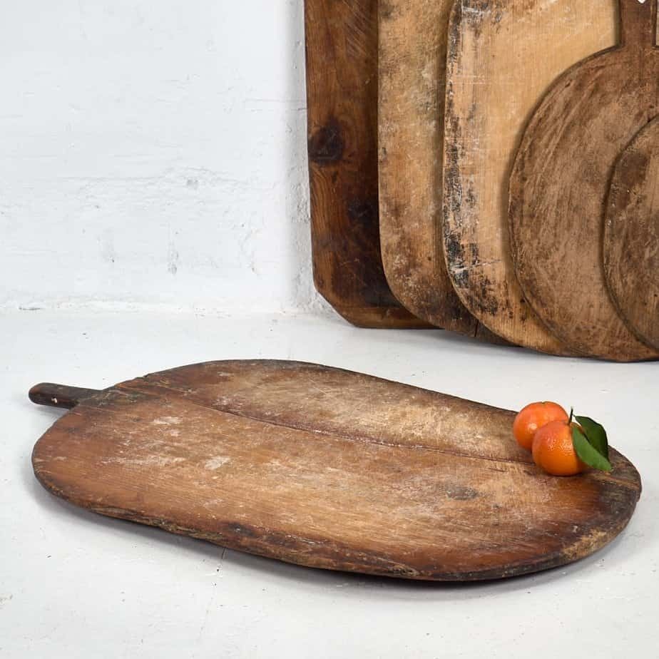 photo vintage Antique Oval Cutting Boards (C.1920). Set Of Three Pieces #20