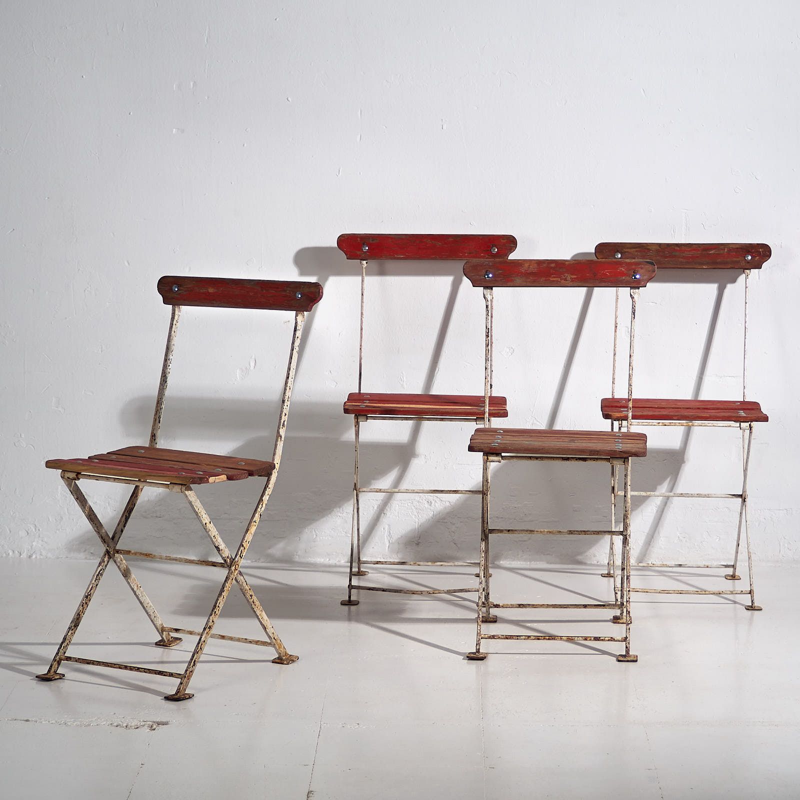 Antique Red Garden Folding Chairs (C.1920). Set Of 4 Pieces