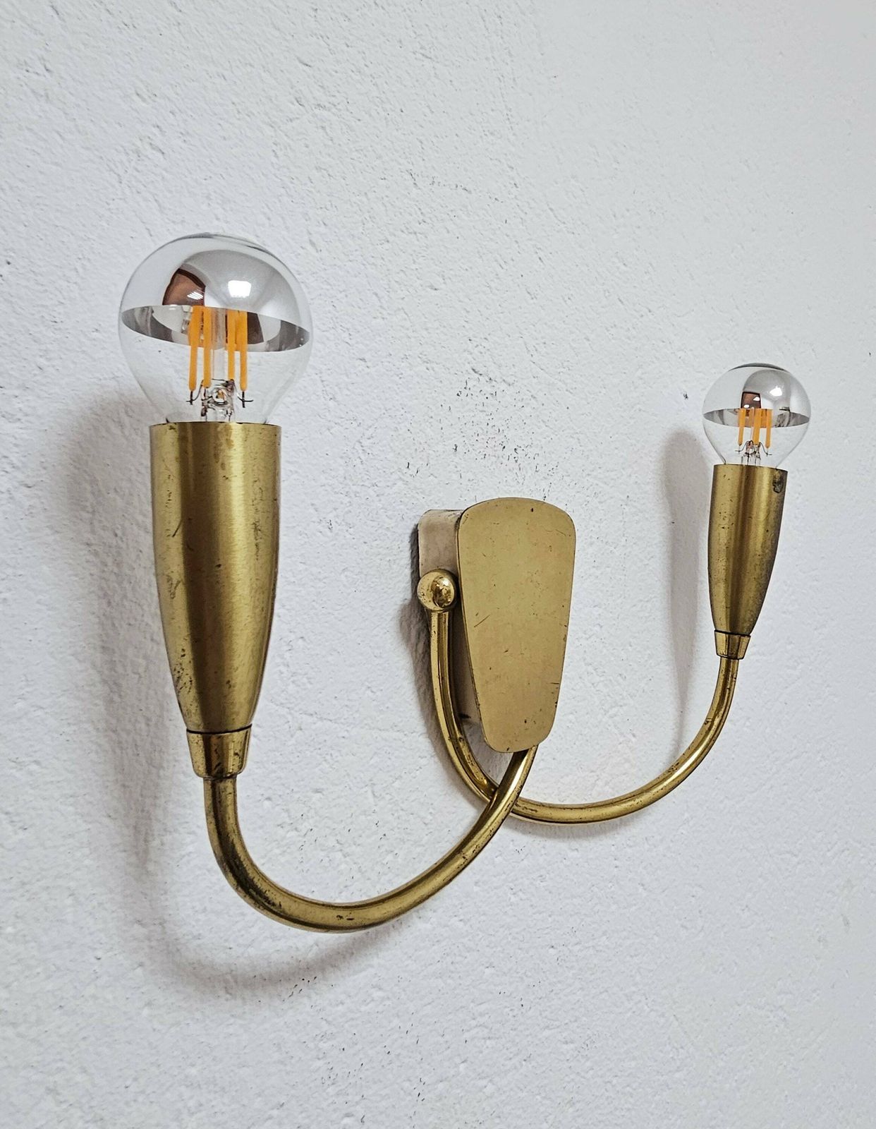 Single Mid Century Modern Brass Sconce With Two Lights // Made In Italy In 1960s photo vinterior