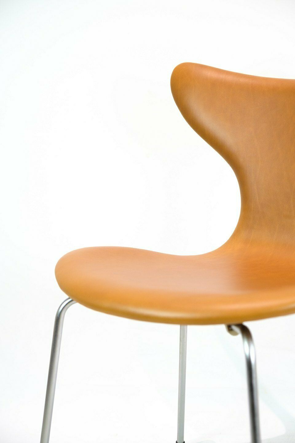 Set Of 4 Dining Chairs Lily/Seagull Model 3108 In Cognac Elegance Leather By Arne Jacobsen For Fritz Hansen From 1970s photo vinterior