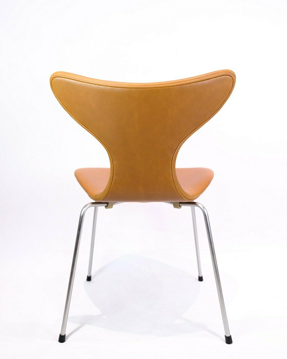 Set Of 4 Dining Chairs Lily/Seagull Model 3108 In Cognac Elegance Leather By Arne Jacobsen For Fritz Hansen From 1970s photo vintage