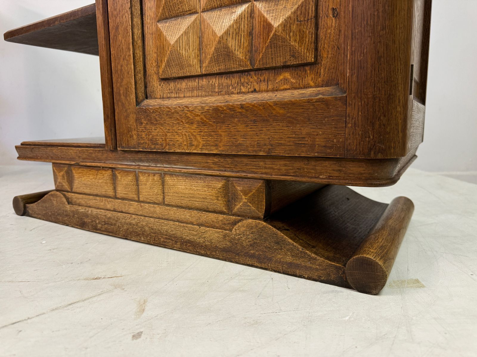 photo furniture Pair Of French Oak Bedside Cabinets With Portoro Marble Tops