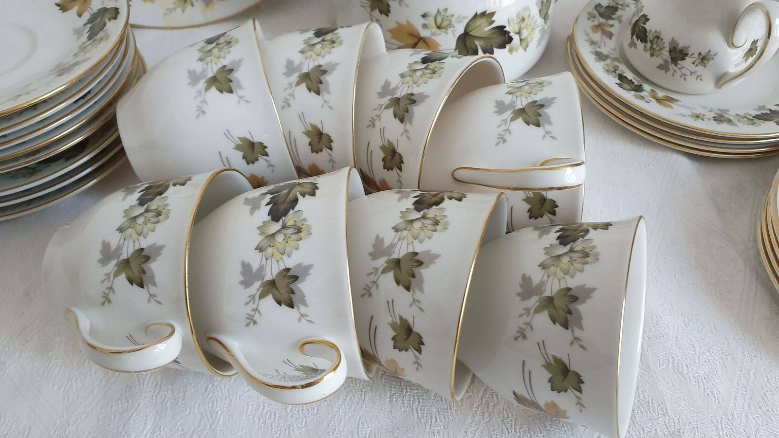 Vintage Autumn Leaves Royal Doulton ‘Larchmont’ 8 Eight Piece Tea Service. photo 195.0