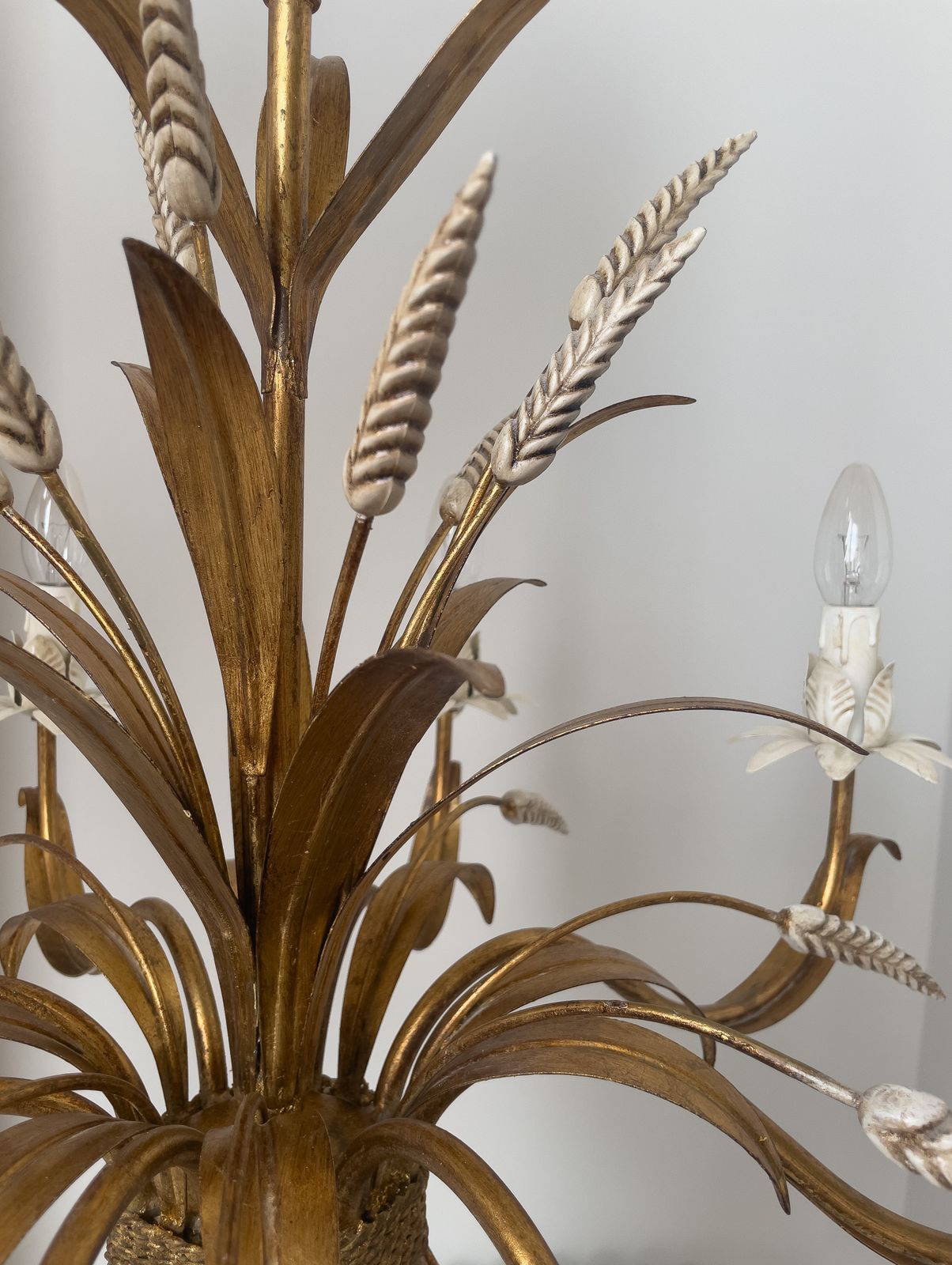 Large Twentieth Century 8 Bulb Wheat Sheaf Chandelier photo furniture