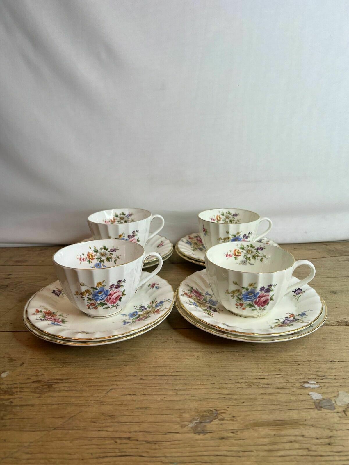 Set Of 4 Royal Worcester Roanoake Floral Trio's Pattern No Z2827 Good Condition