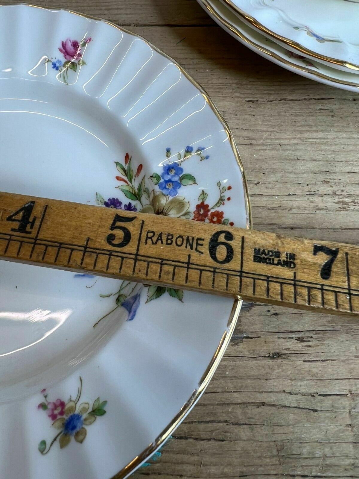 Set Of 4 Royal Worcester Roanoake Floral Trio's Pattern No Z2827 Good Condition photo buy