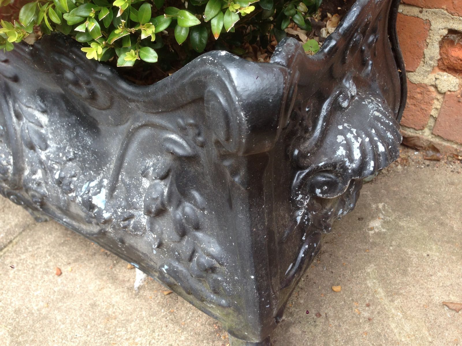 A Very Rare Pair Of Cast Iron French Jardinières photo Garden Decor