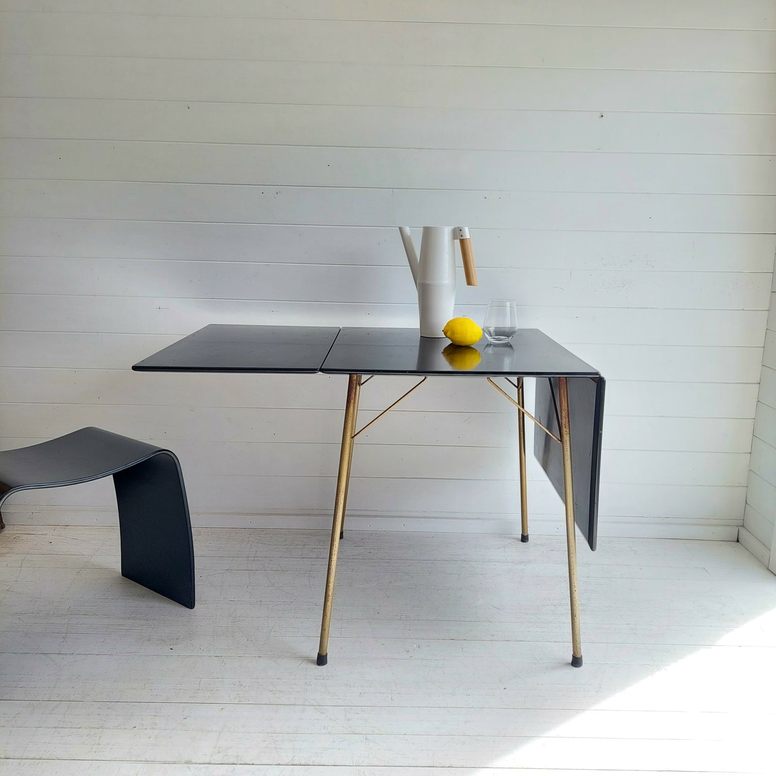 Mid Century Arne Jacobsen 3601 Drop Leaf Table For Fritz Hansen Danish, 1950s photo for sale