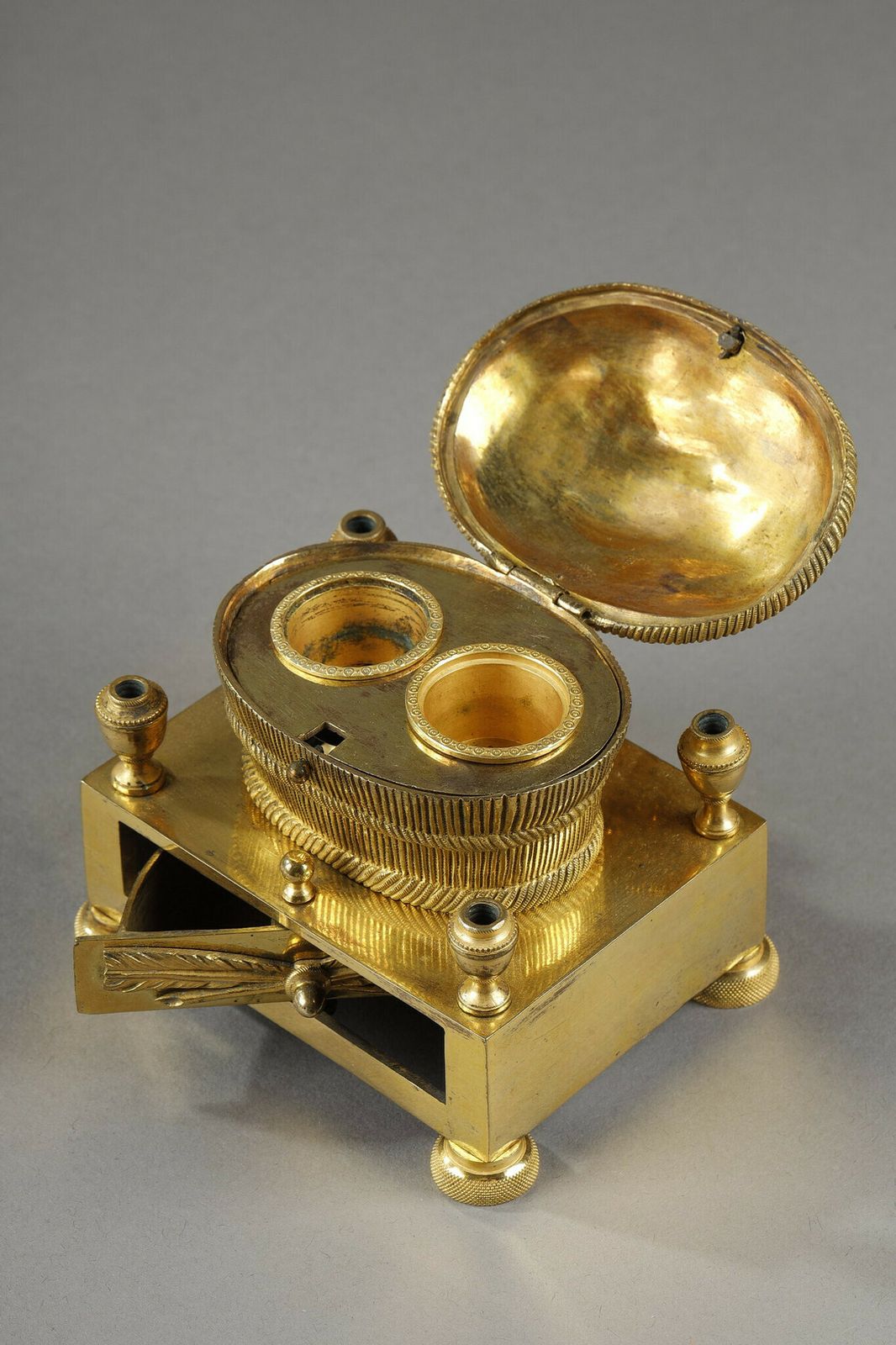 Gilt Bronze Inkwell Forming A Basket Of Grapes photo furniture