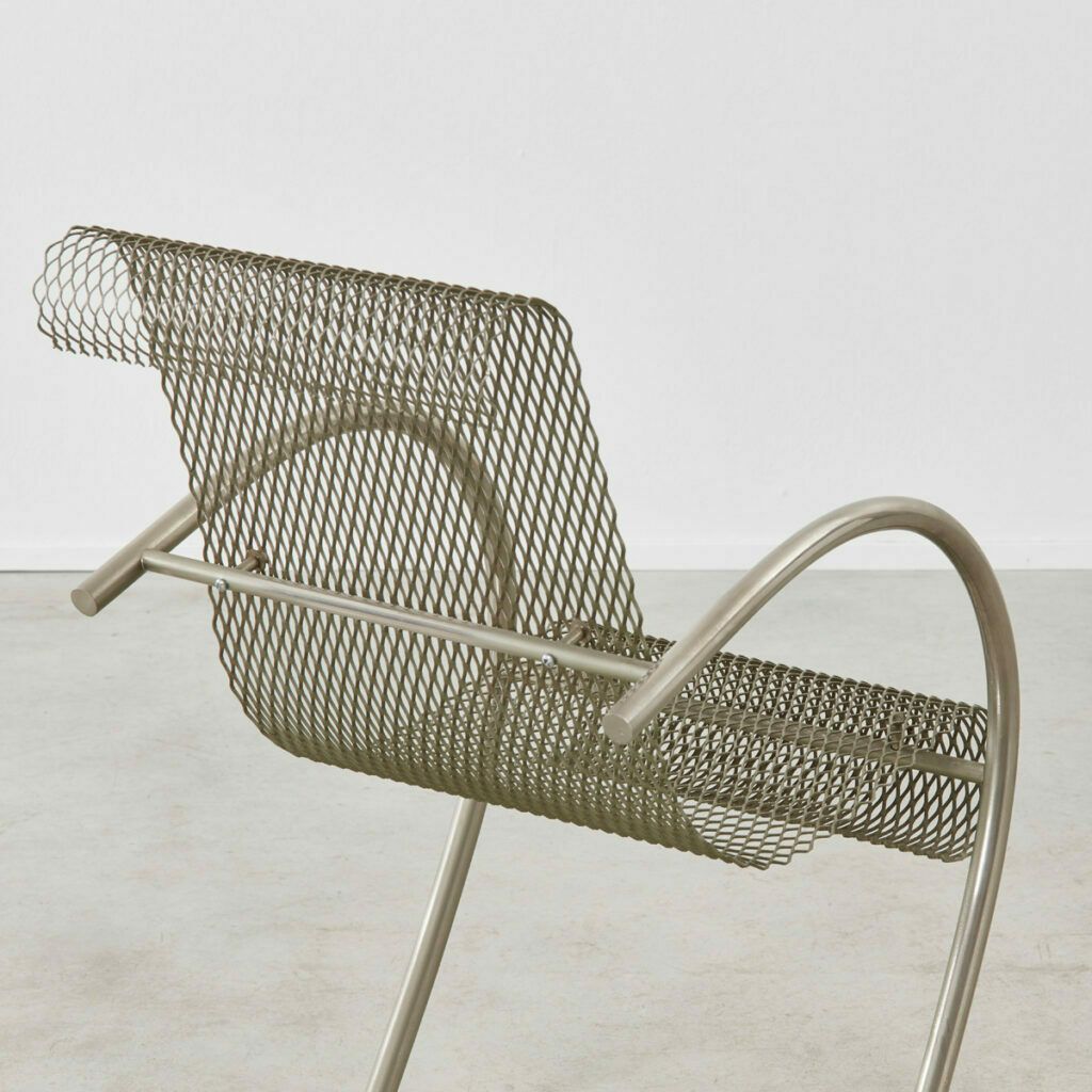 photo furniture Shiro Kuramata Sing Sing Sing Chairs