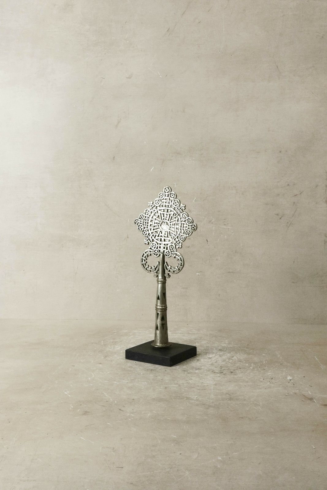Ethiopian Cross   Ml14, African photo furniture