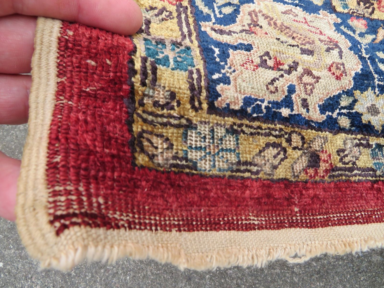 19th Century Turkish Pictorial (Hunting Scene) Silk Rug. West Anatolia. 171cm X 125cm. photo Textiles