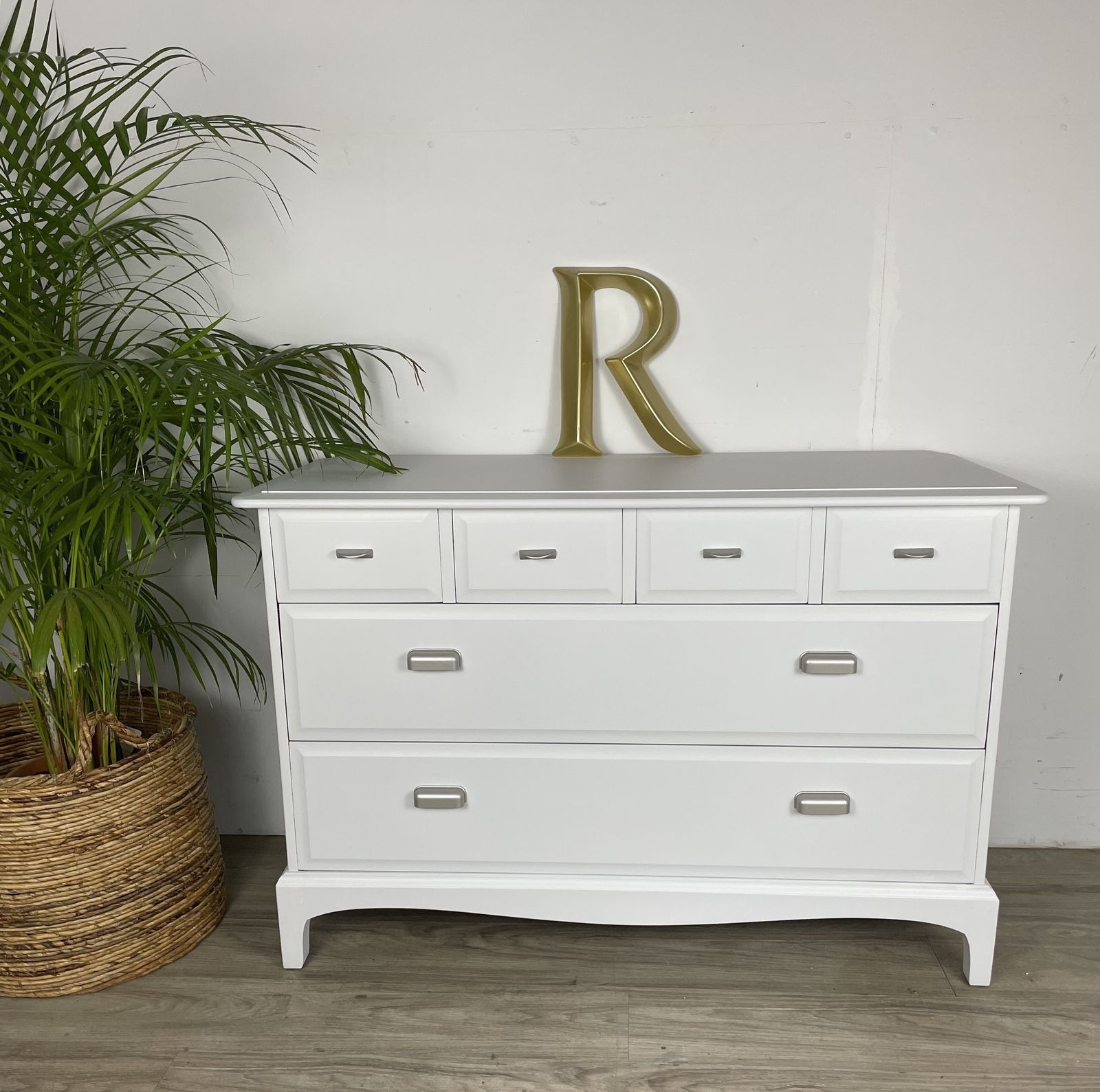 Stag Minstrel Chest Of 4 Over 2 Drawers Painted Grey photo furniture