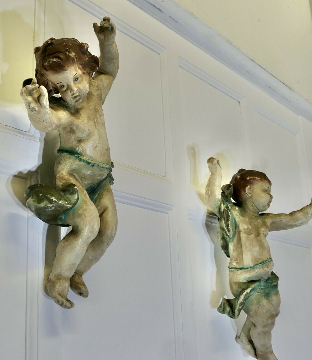 1500.0 A Pair Of 19th Century Italian Putti Signed A photo