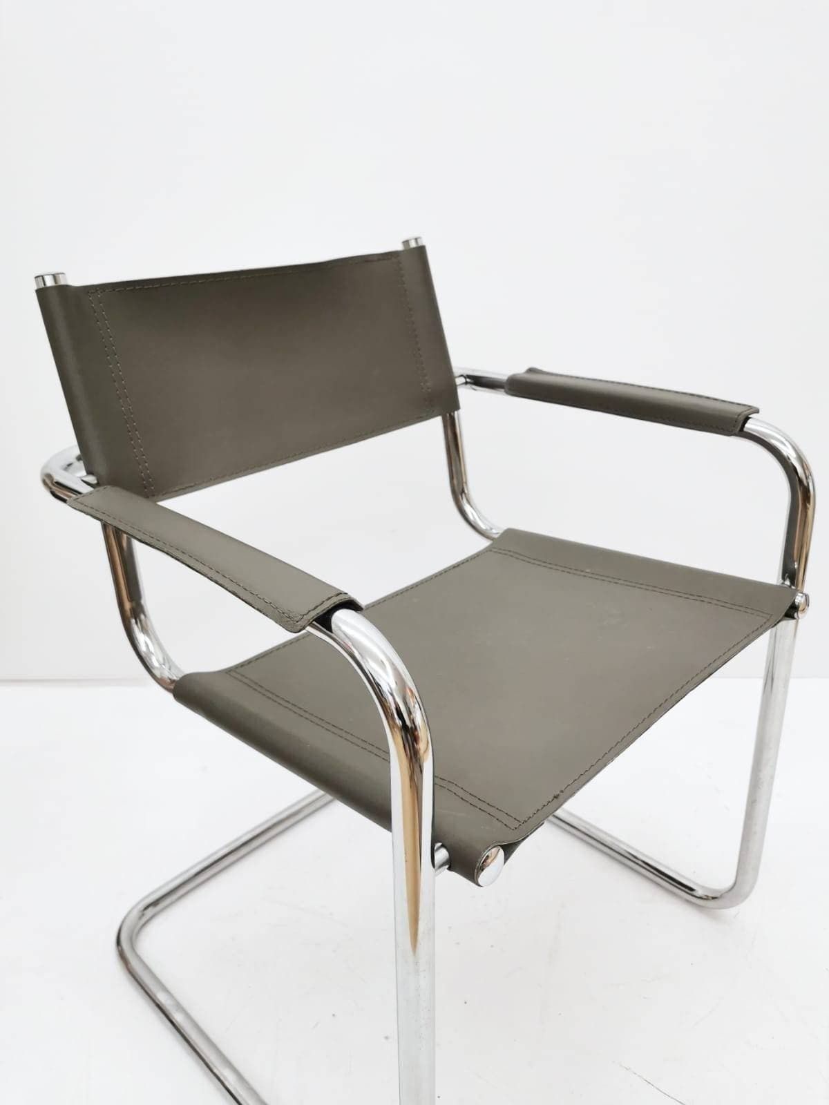 1 Of 2 Model Mg5 Centro Studi Desk Chair By Mart Stam & Marcel Breuer For Matteo Grassi, 1970s photo Furniture