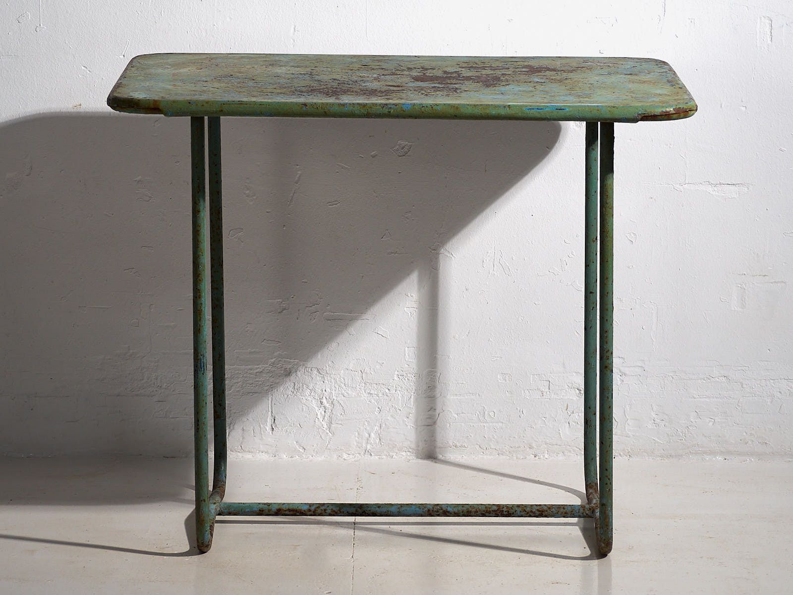 Mint Green Antique Garden Table (C.1920) photo 559.0