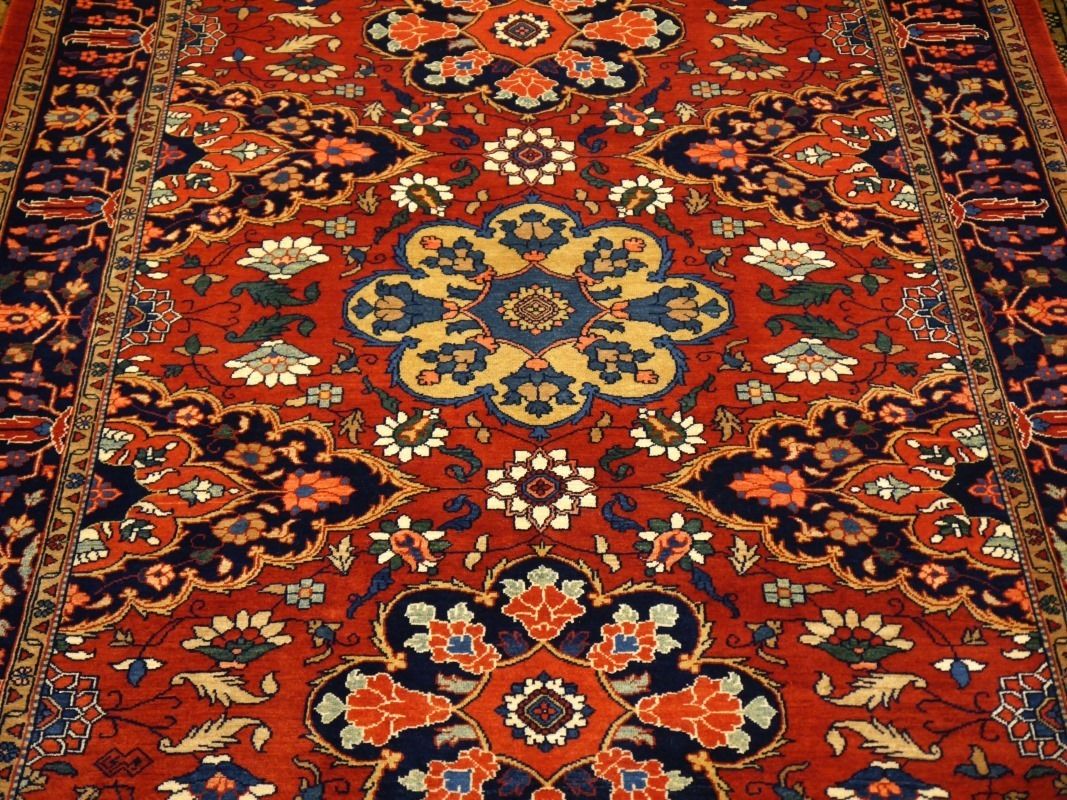 Fine Hand Knotted Heritage Accent Wool Rug 261 X 172 Cm photo 5191.0