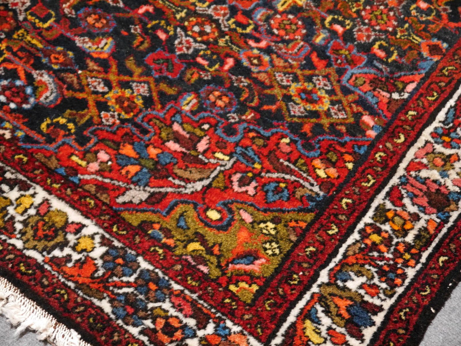 Rug Vintage 6.6 X 4.5 Ft / 200 X 137 Cm photo for sale