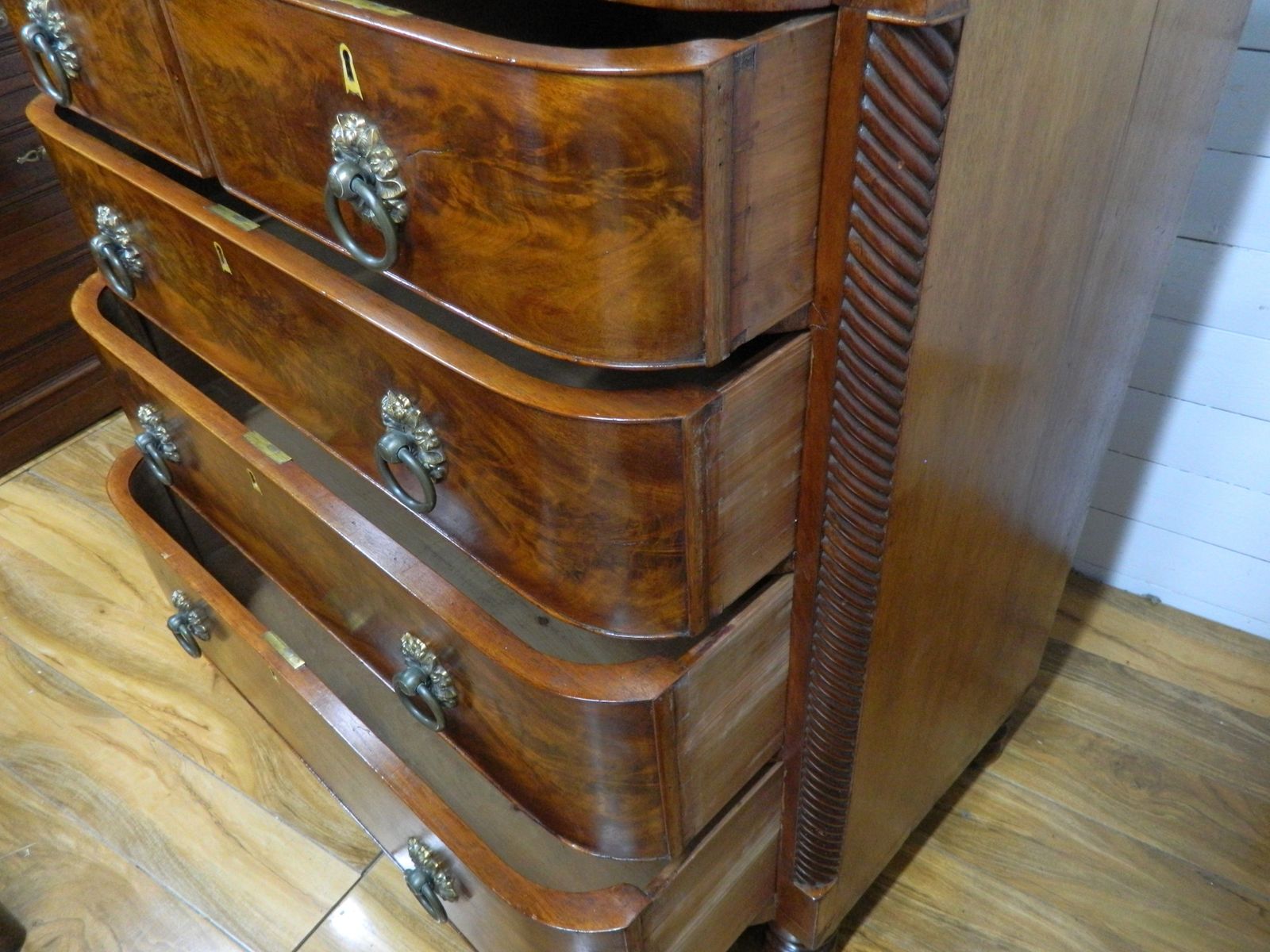 Regency Ogee Scotch Chest Of Drawers photo vintage
