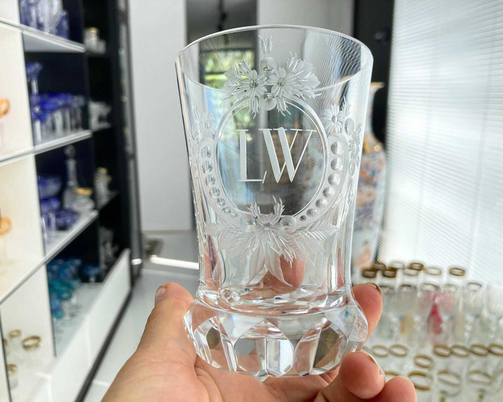 Gegraveerde Kristallen Tumbler | 2 Stuks | Biedermeier Kristal | Initialen Iw Lw photo vintage