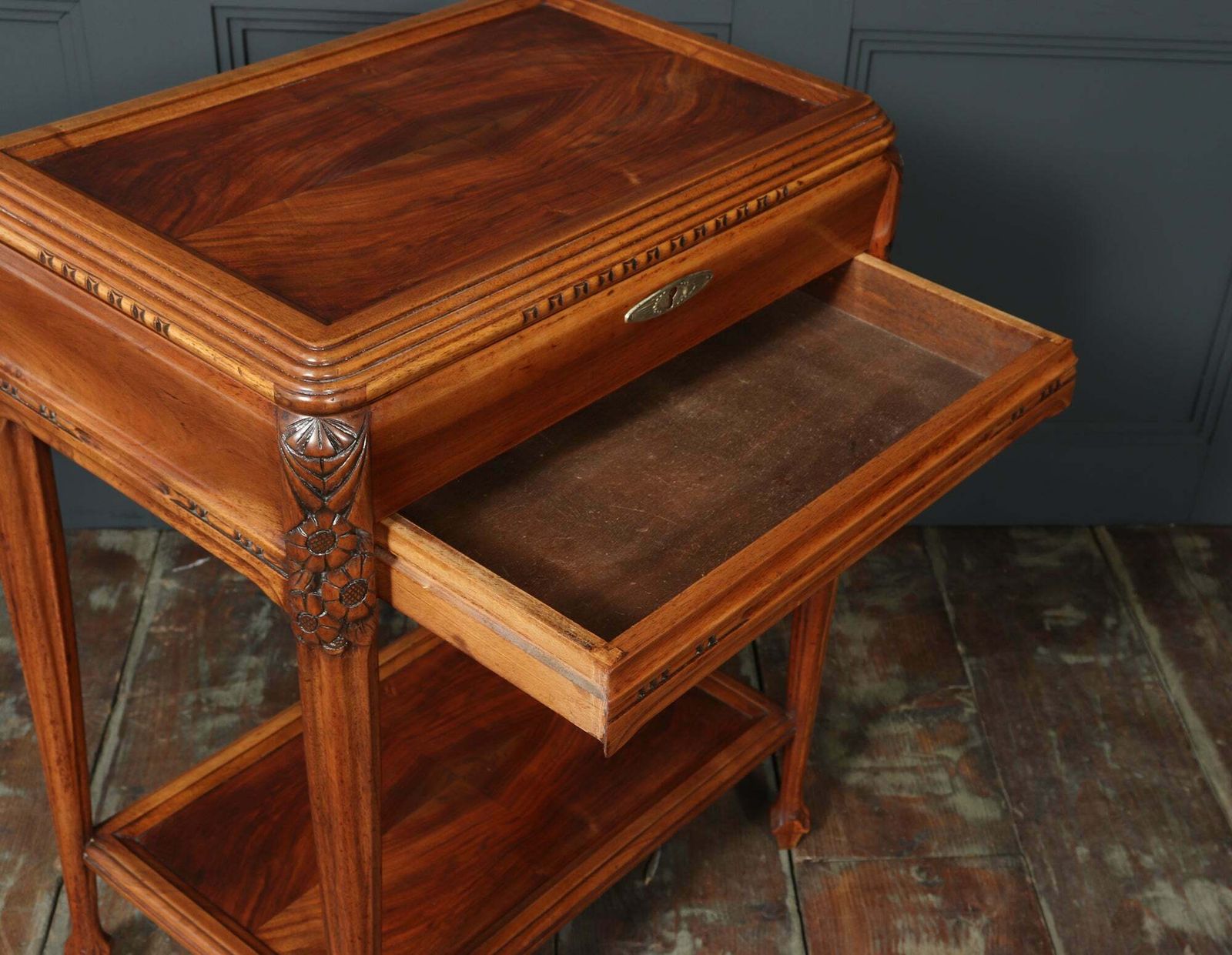 Furniture French Art Deco Petit Dressing Table photo