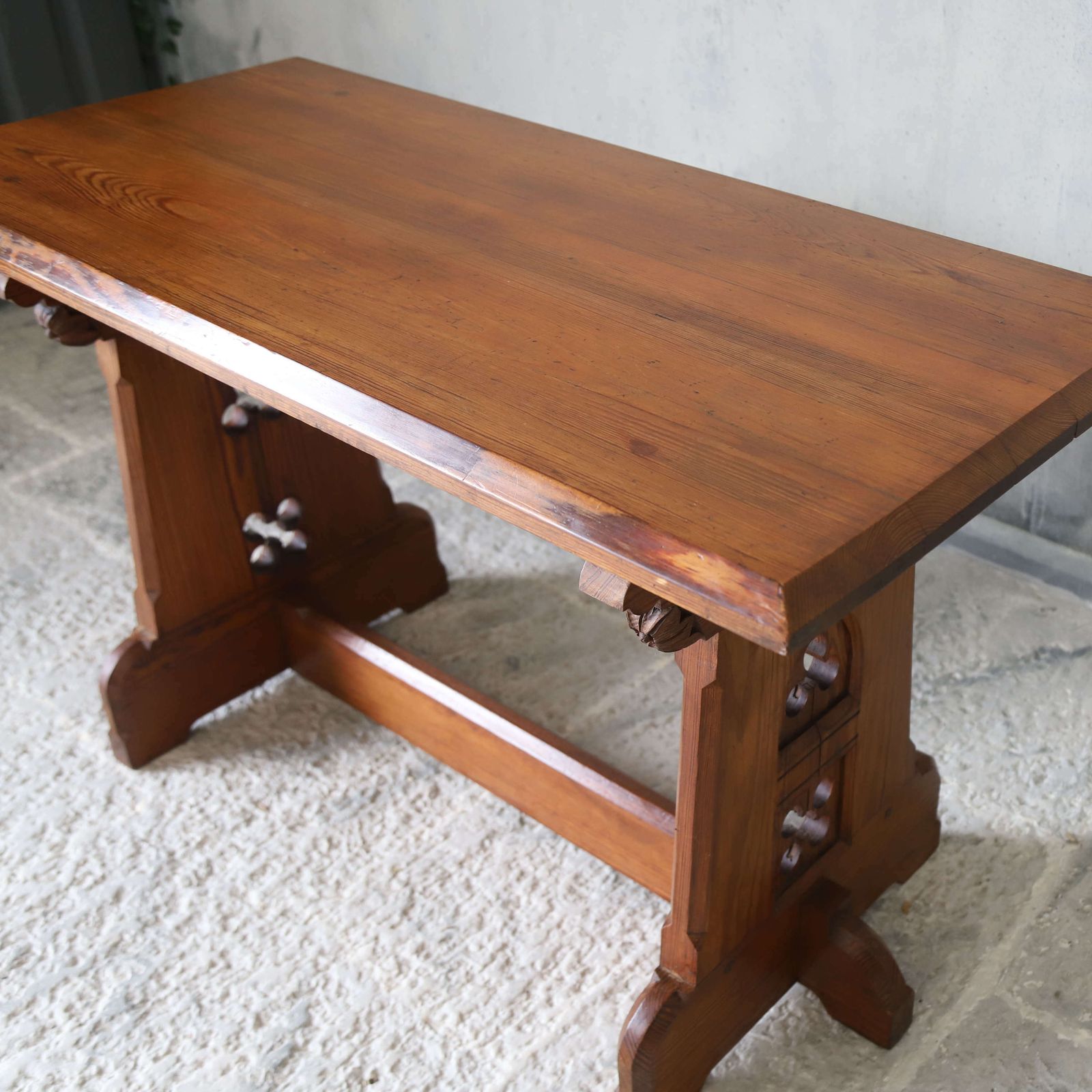 photo furniture English 19th Century Pitch Pine Gothic Altar Table Manner Of Aw Pugin