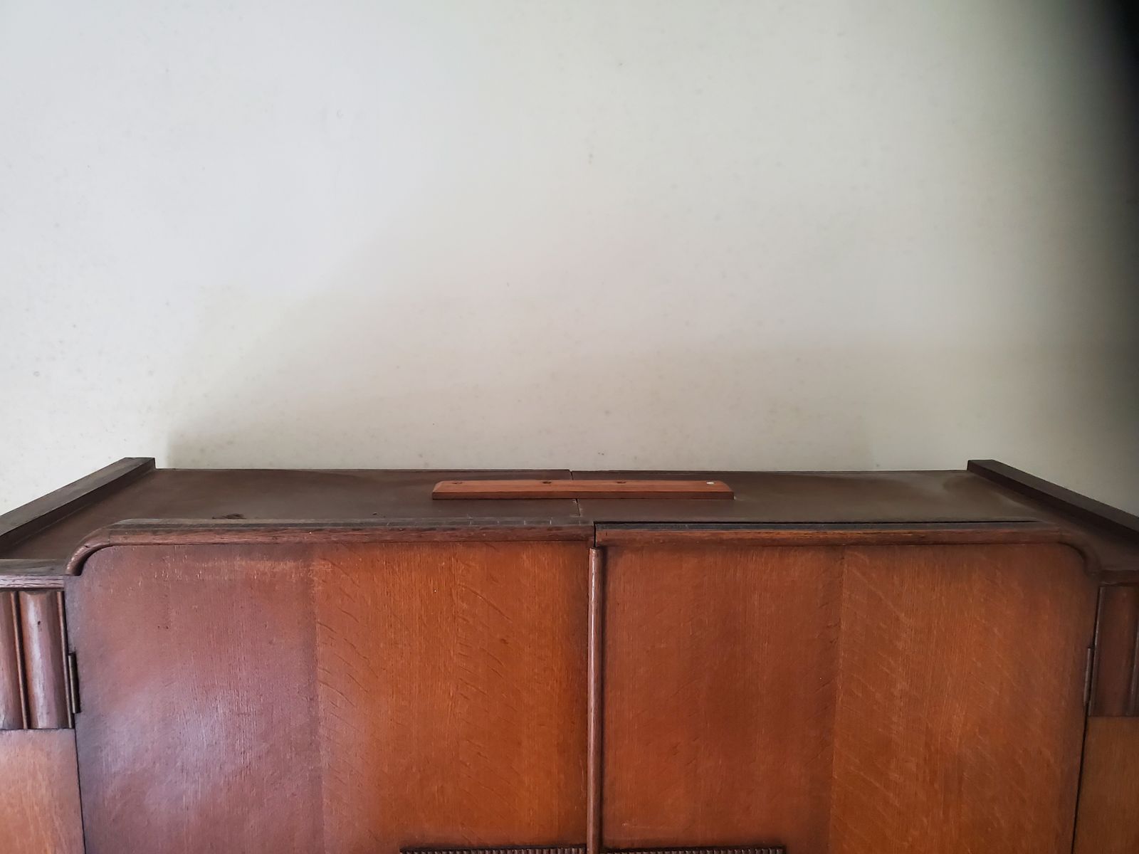Art Deco Wardrobe photo vinterior