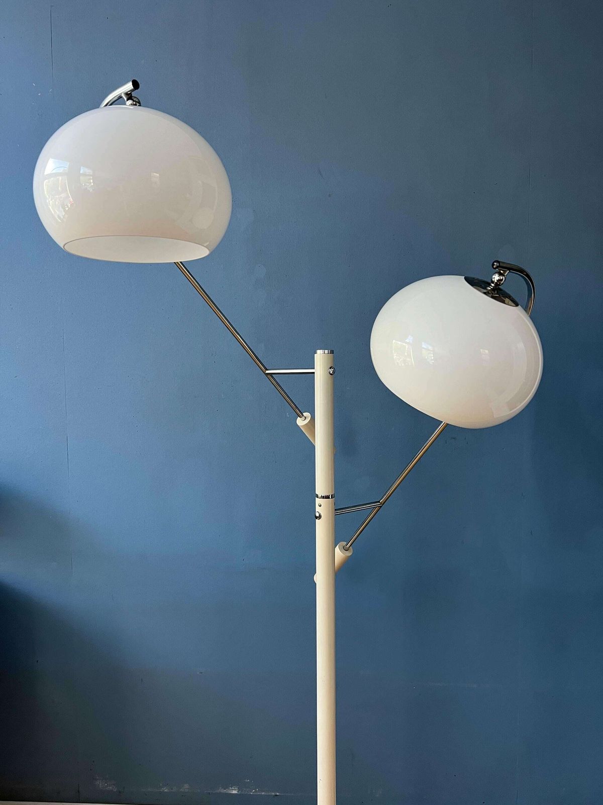 Witte Dijkstra Mushroom Swing Arm Space Age Vloerlamp photo buy