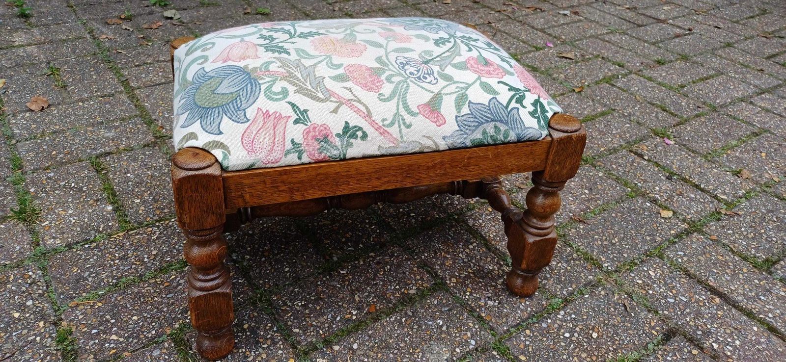 Pretty Vintage Solid Oak Upholstered Stool Floral Flower Upholstery photo for sale