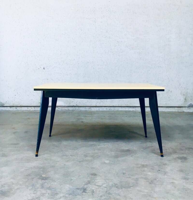 2450.0 Uitschuifbare Eettafel In Space Age Stijl, Ca. Jaren 1950 photo