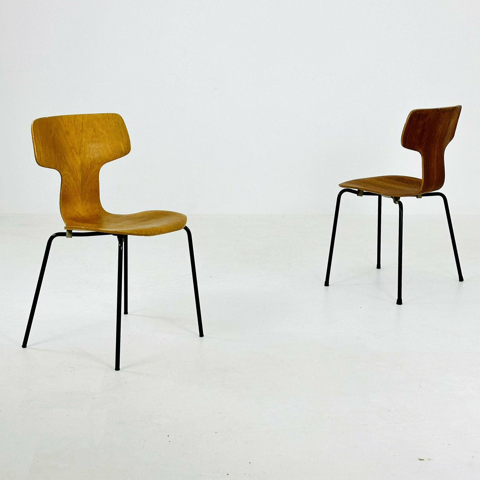 1 Of 2 Modell 3103 Hammer Chair By Arne Jacobsen For Fritz Hansen, Denmark , 1969 photo buy