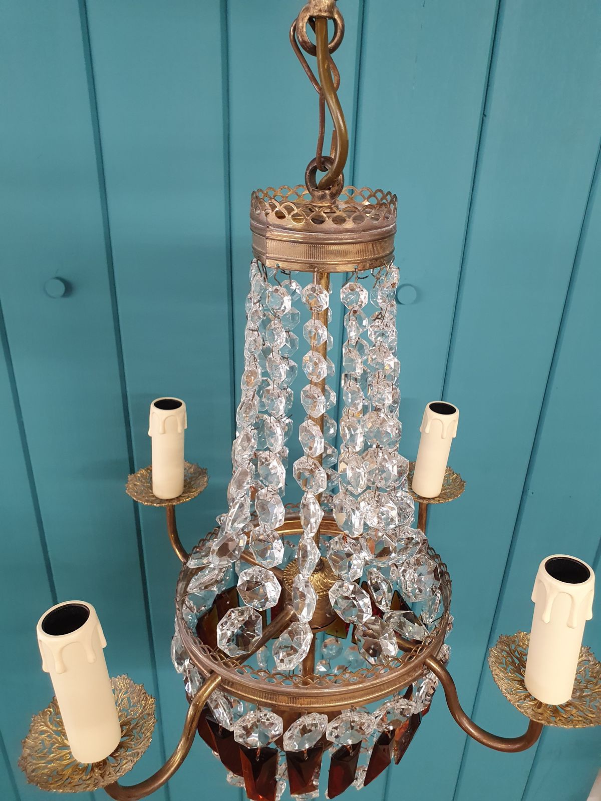 Early 20th Century French Chandelier With Ruby Coloured Prisms photo 380.0