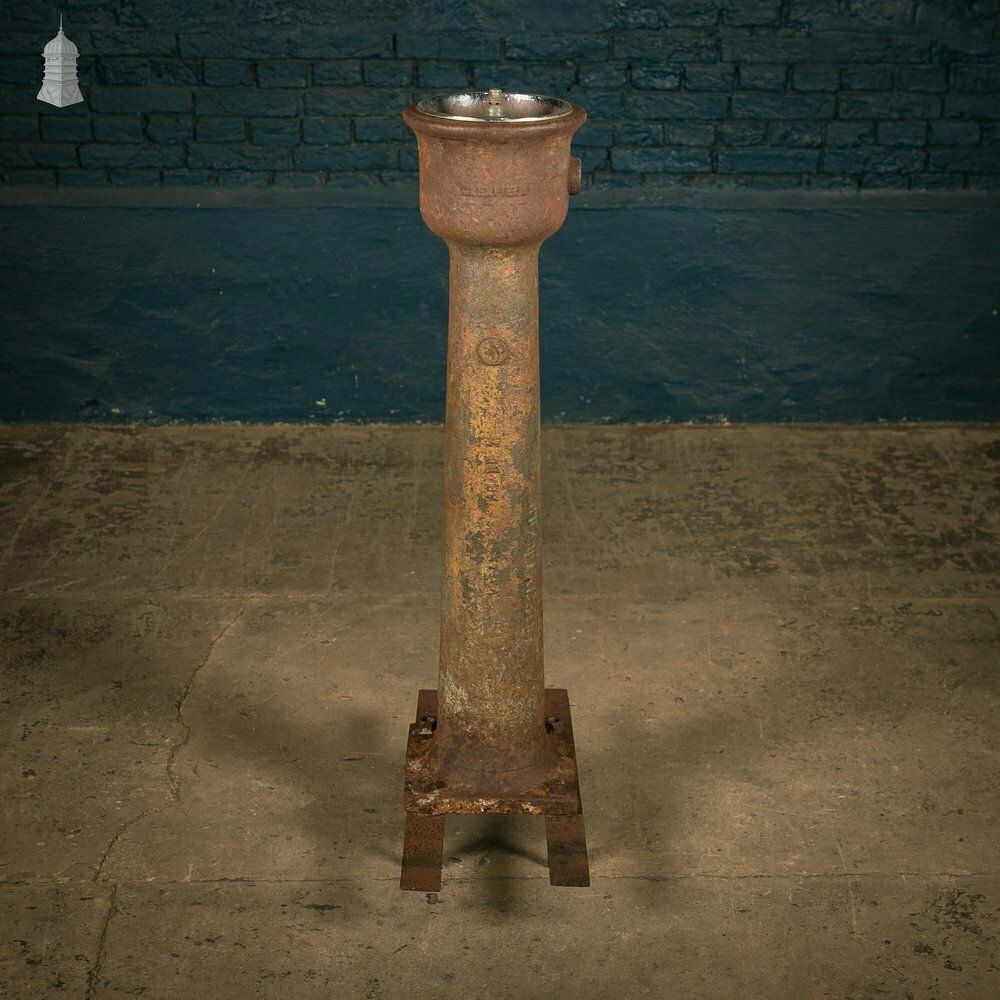 Garden Decor Glenfield Drinking Fountain, Cast Iron photo