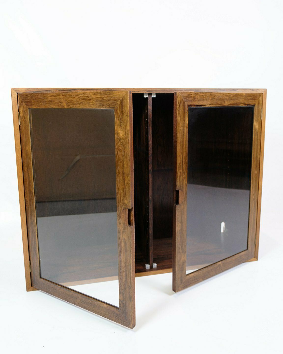 Display Cabinet In Rosewood, Danish Design From 1960s photo vinterior