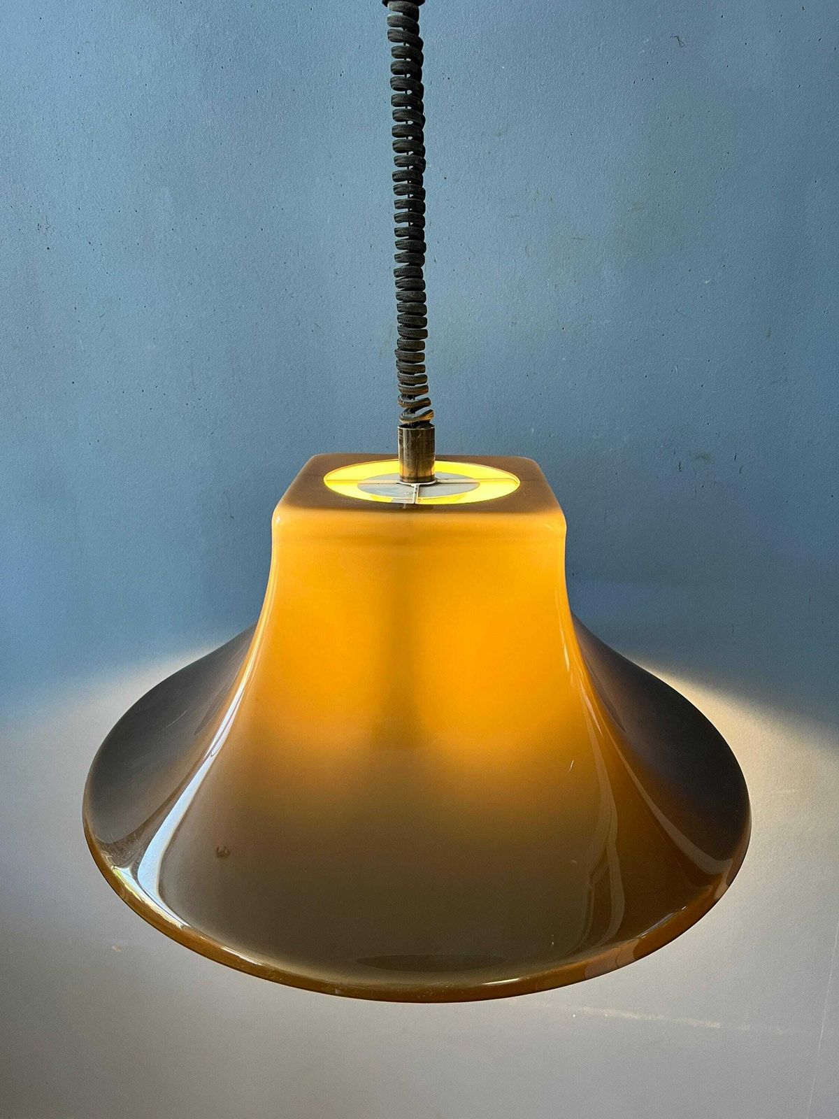 Plexiglas Heksenhoed Hanglamp Van Willem Hagoort photo Verlichting