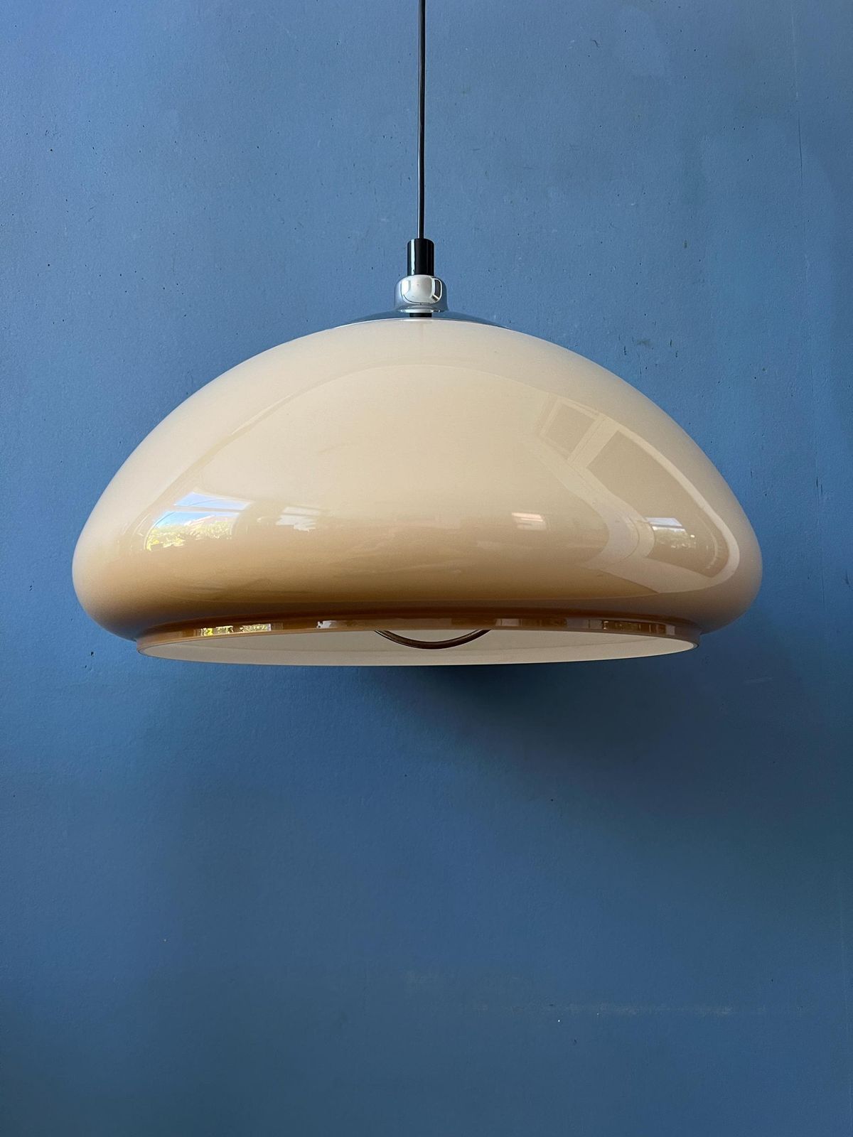Acrylic Glass Beige Mushroom Pendant Lamp With Chrome Top Cap photo vinterior