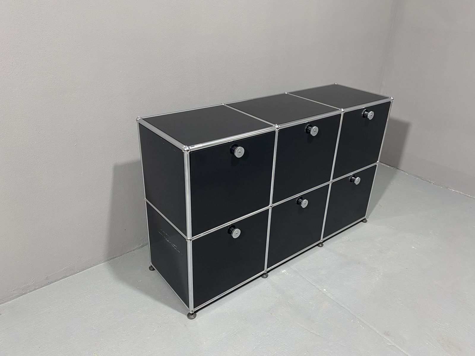 Black Metal Cabinet By Paul Schaerer And Fritz Haller For Usm, Switzerland, 1970´S photo for sale