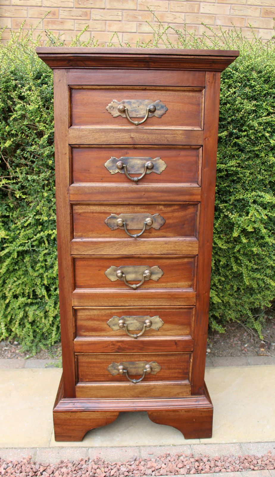 photo furniture Large Solid Rosewood Chest Of Drawers/Tallboy