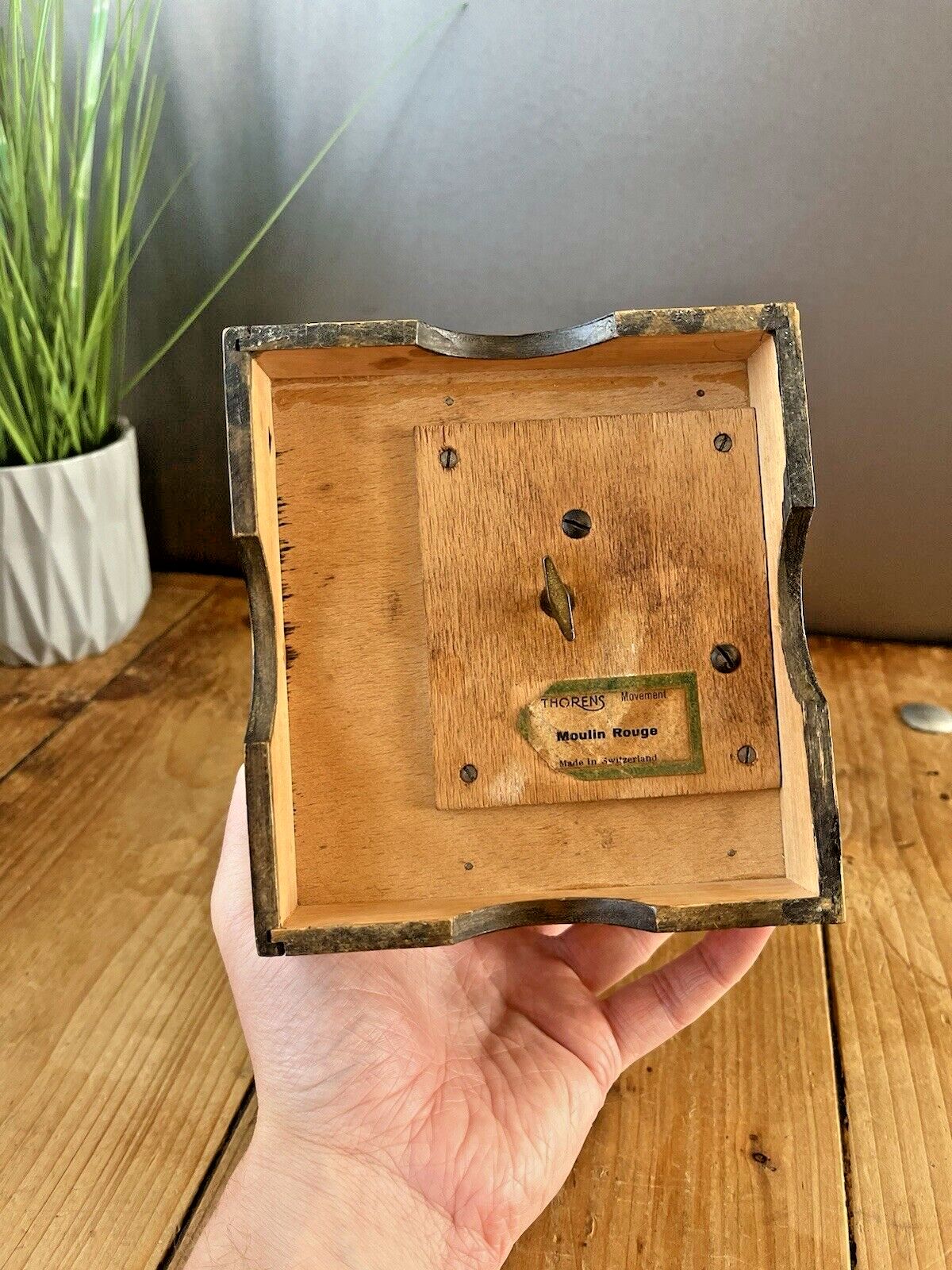 photo for sale The Shakespeare Hotel Tudor House Wooden Treen Storage Box Thorens Swiss Musical