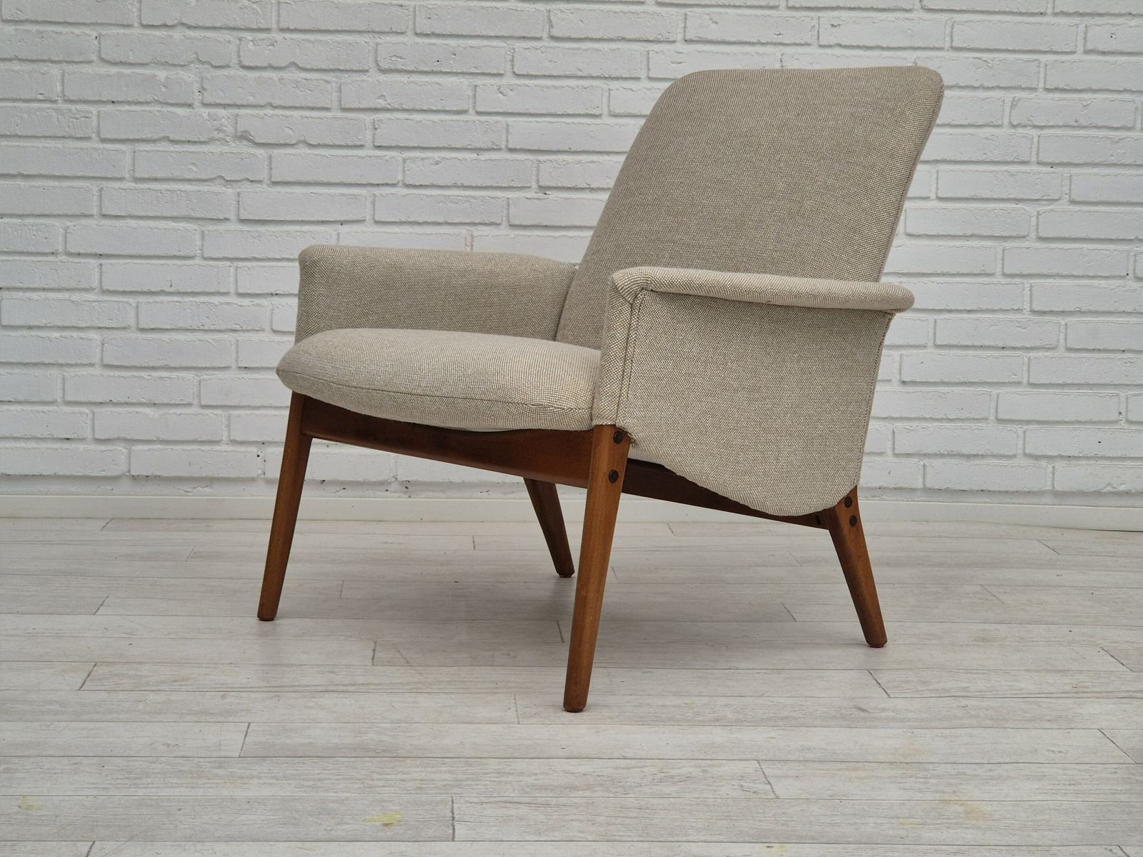Ca. Jaren 1960, Deens Design Door Alf Svensson, Fauteuil Model 4331 Voor Fritz Hansen, Opnieuw Bekleed. photo for sale