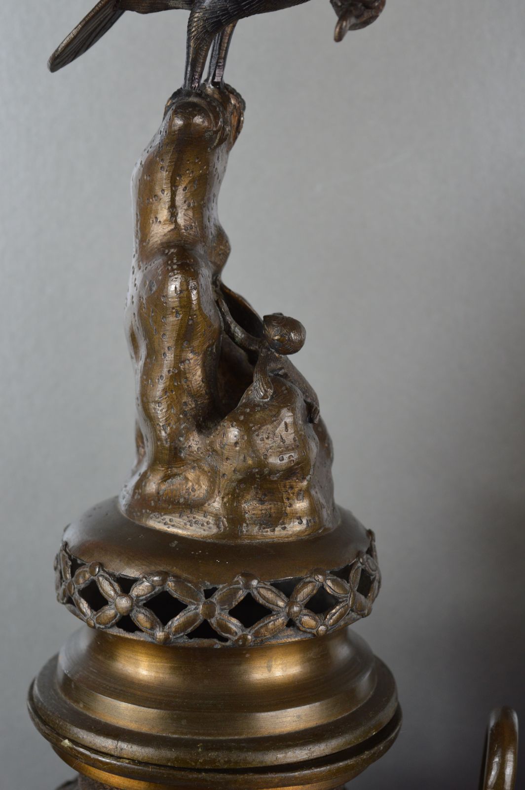 photo vintage Pair Very Large (70cm) Mid 19th Century Japanese Bronze Incense Burners/Koro, C1850.