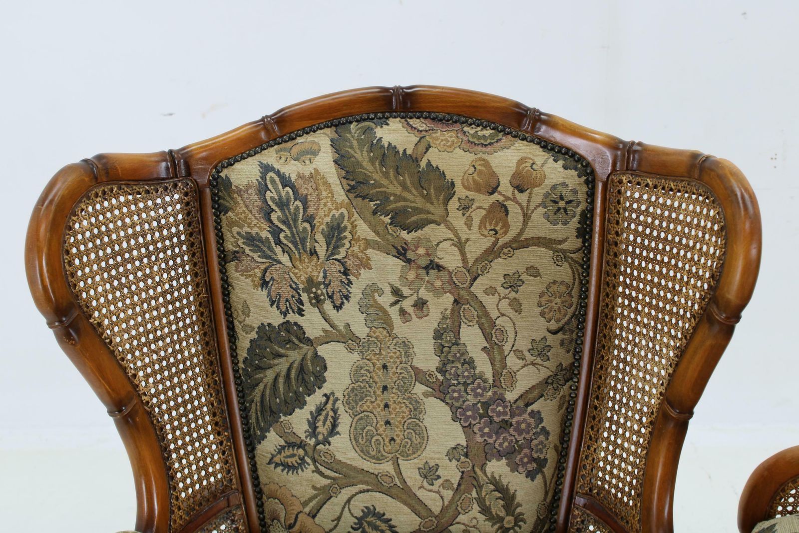 photo furniture 1960s Pair Of Rattan Armchairs , Italy