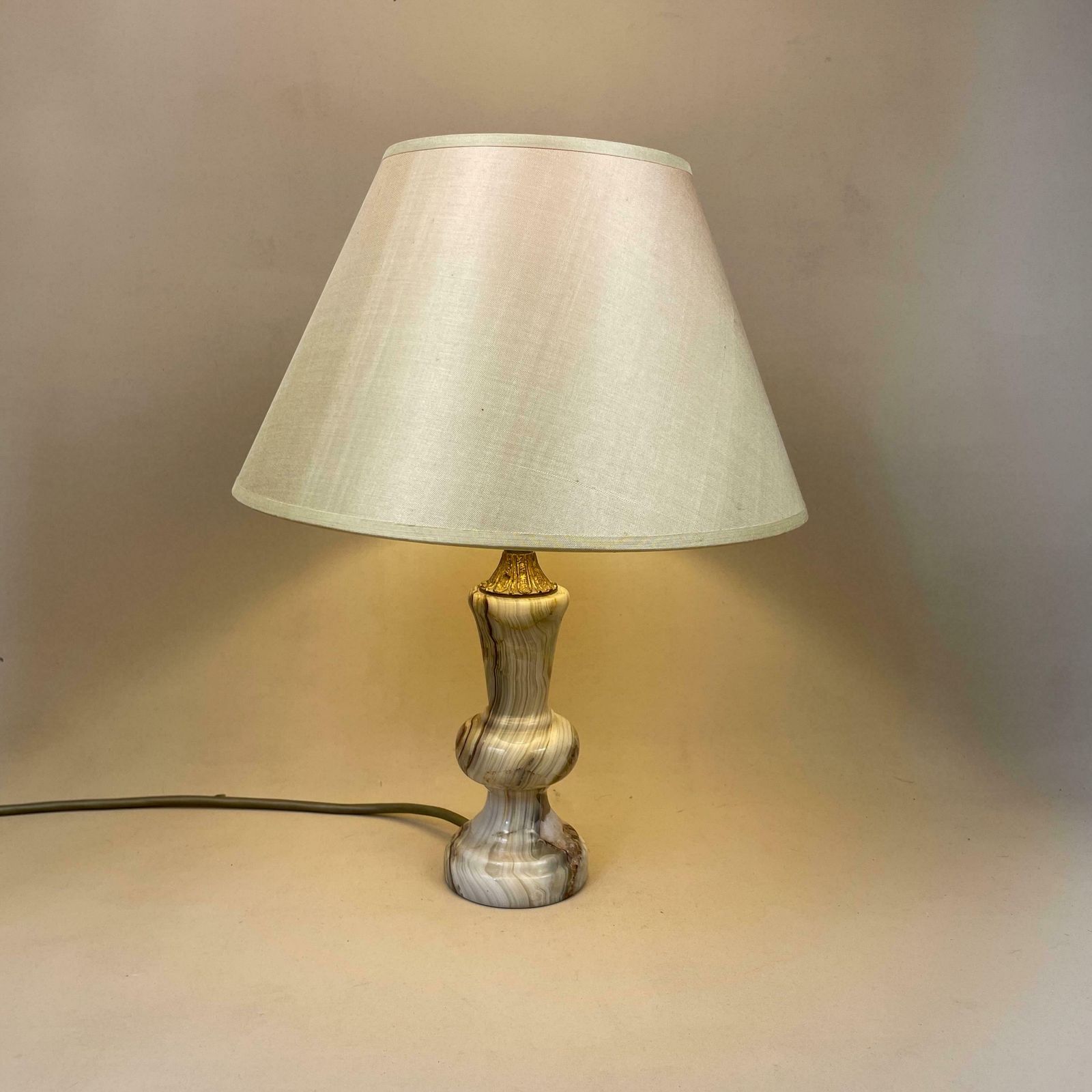 Marble Lamp Light Bedside Side Table Desk Round Base Marbled Patterned Detail Vintage Pattern White Stone Pillar Lampshade Antique photo vintage