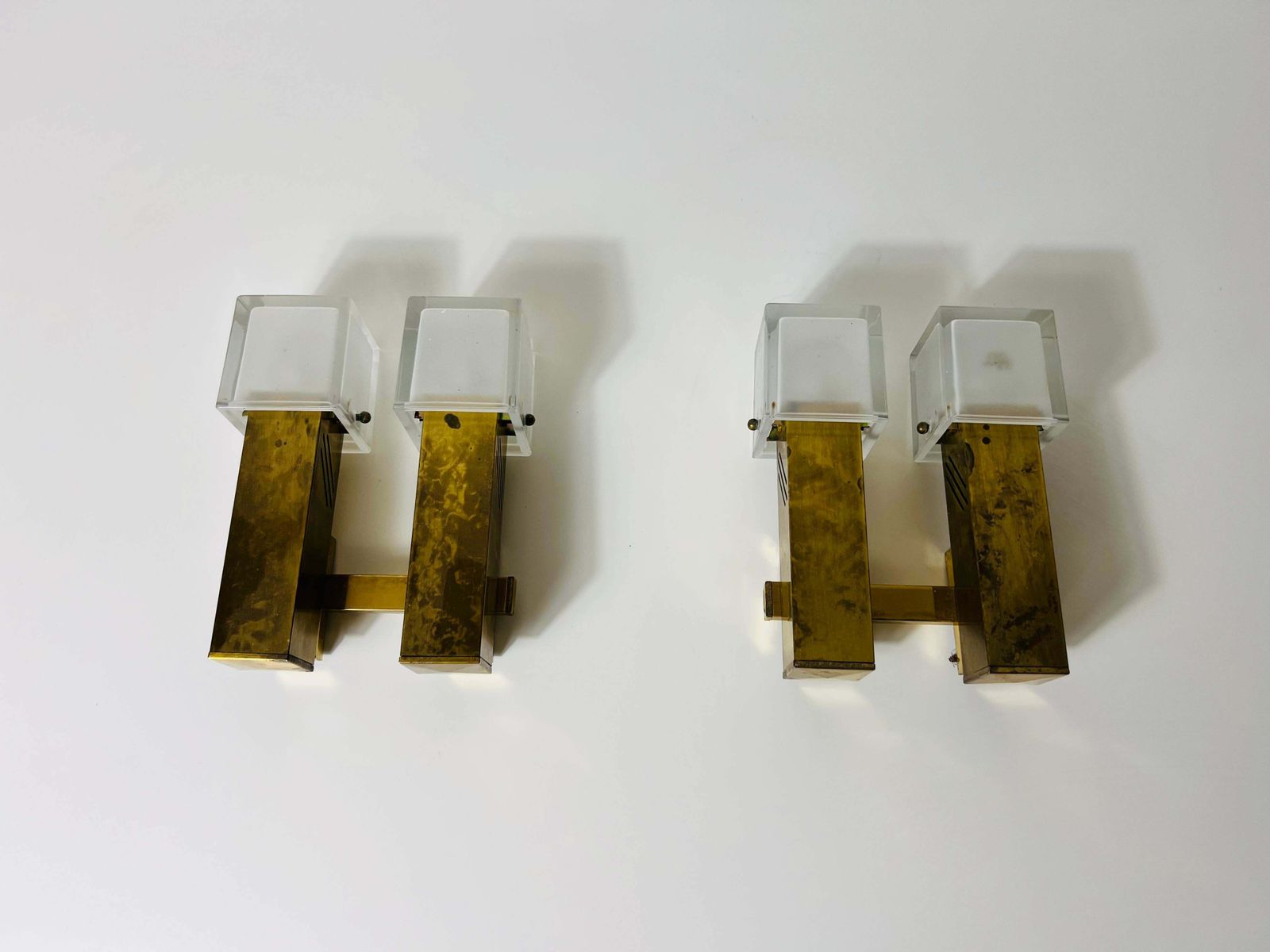 Pair Of Mid Century Brass And Ice Glass Wall Lamps, Italy, 1960s photo 989.0